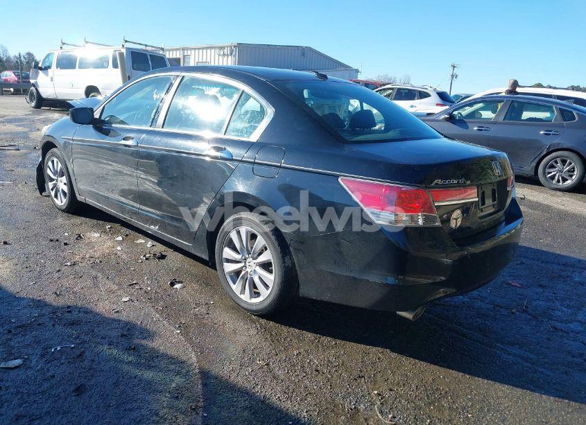 Photo 3 of 2012 Honda Accord 3.5 EX-L (VIN 1HGCP3F83CA000467)