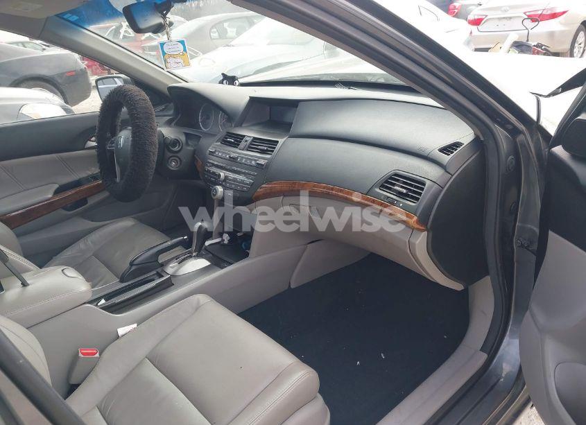 Photo 5 of 2012 Honda Accord 3.5 EX-L (VIN 1HGCP3F83CA005698)