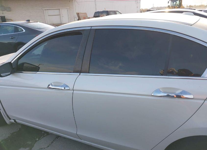 Photo 14 of 2010 Honda Accord 3.5 EX-L (VIN 1HGCP3F84AA007411)