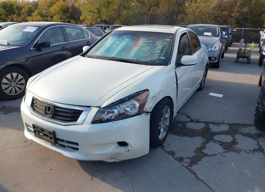 Photo 2 of 2010 Honda Accord 3.5 EX-L (VIN 1HGCP3F84AA007411)