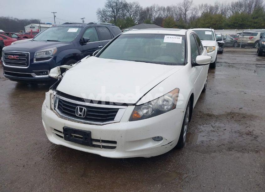 Photo 2 of 2010 Honda Accord 3.5 EX-L (VIN 1HGCP3F84AA012608)