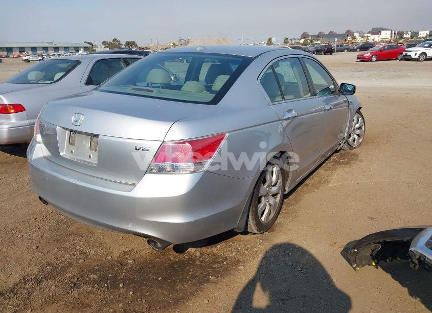 Photo 4 of 2010 Honda Accord 3.5 EX-L (VIN 1HGCP3F84AA023480)
