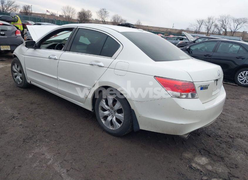 Photo 3 of 2010 Honda Accord 3.5 EX-L (VIN 1HGCP3F84AA028856)