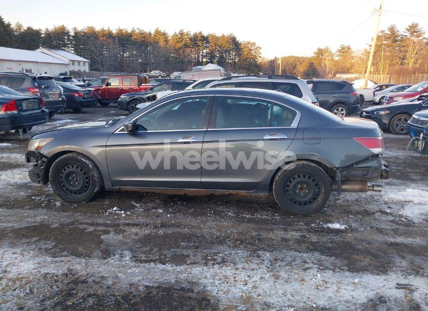 Photo 14 of 2011 Honda Accord 3.5 EX-L (VIN 1HGCP3F84BA001819)