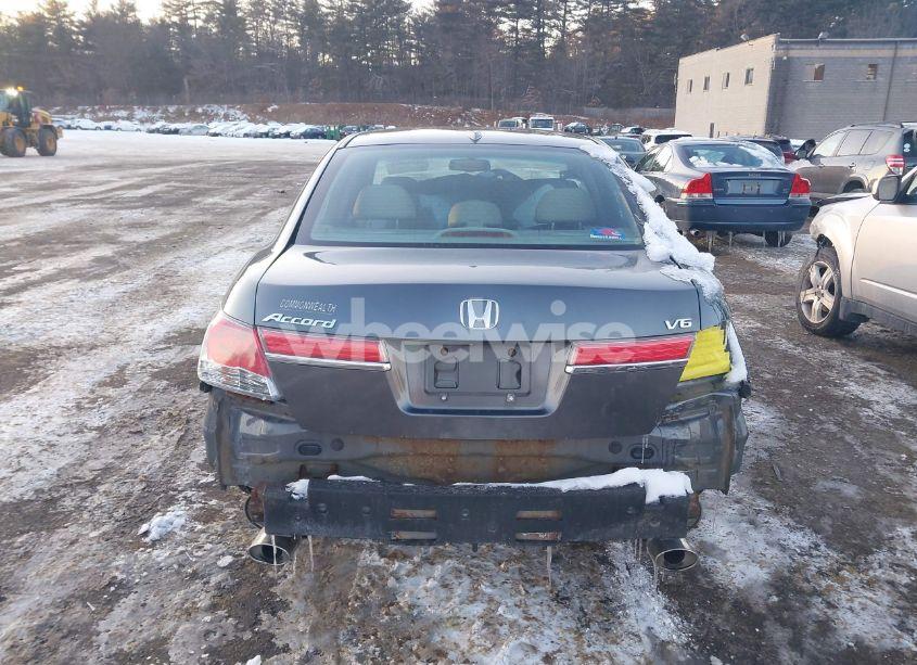 Photo 16 of 2011 Honda Accord 3.5 EX-L (VIN 1HGCP3F84BA001819)