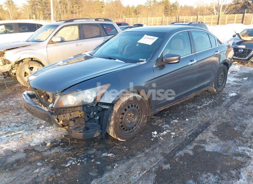 Photo 2 of 2011 Honda Accord 3.5 EX-L (VIN 1HGCP3F84BA001819)