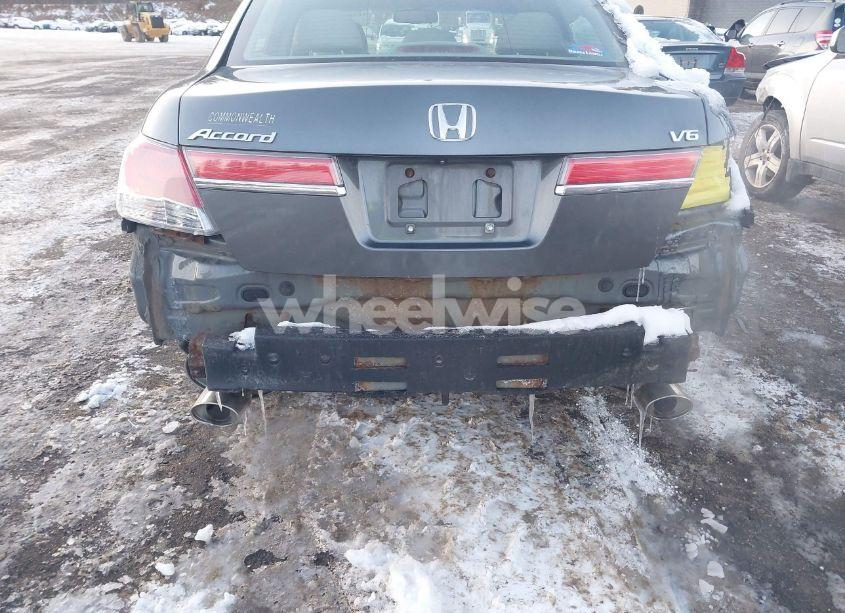 Photo 6 of 2011 Honda Accord 3.5 EX-L (VIN 1HGCP3F84BA001819)