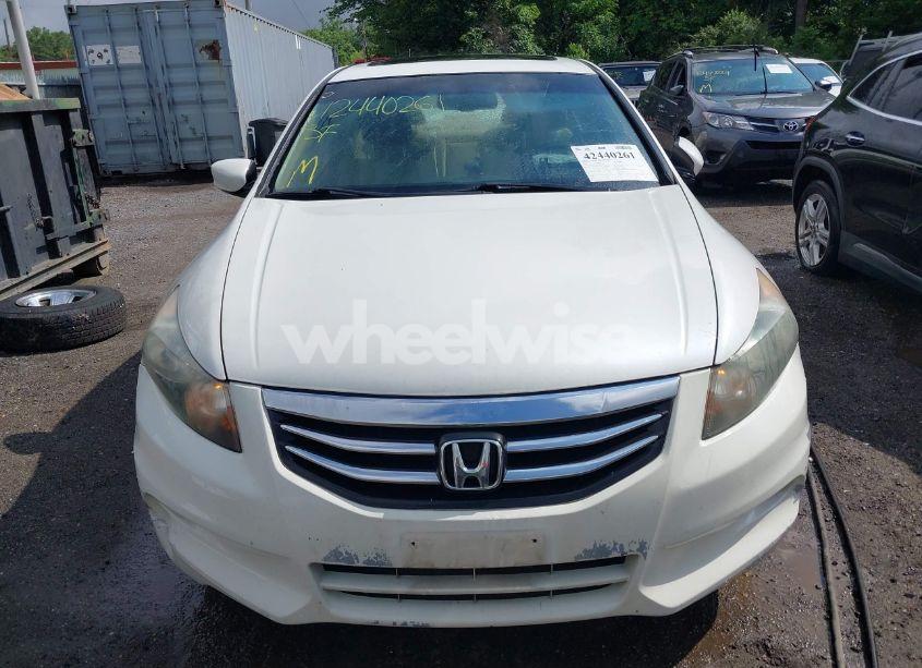 Photo 12 of 2011 Honda Accord 3.5 EX-L (VIN 1HGCP3F84BA003120)