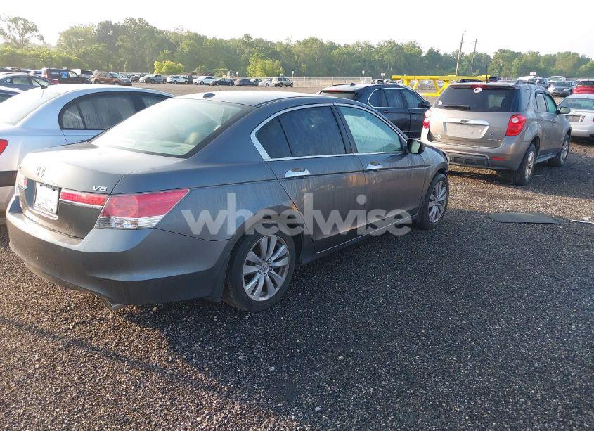 Photo 4 of 2011 Honda Accord 3.5 EX-L (VIN 1HGCP3F84BA011038)