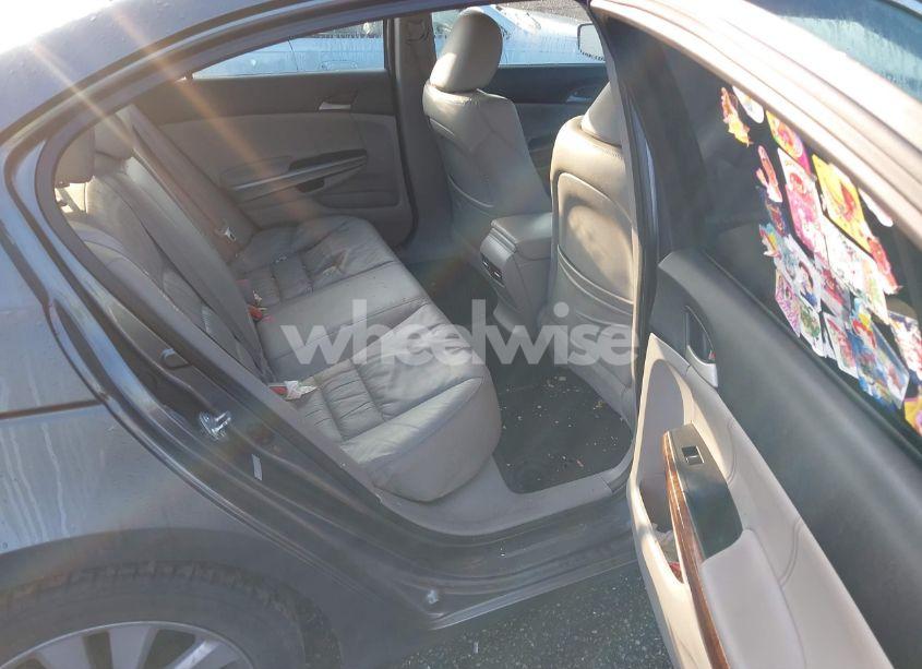 Photo 8 of 2011 Honda Accord 3.5 EX-L (VIN 1HGCP3F84BA011038)
