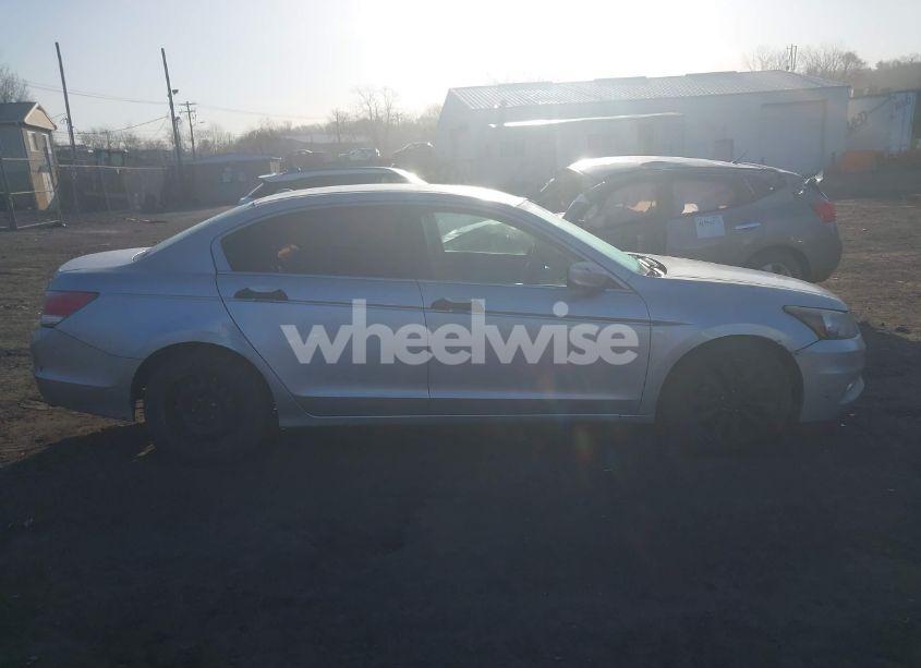 Photo 13 of 2011 Honda Accord 3.5 EX-L (VIN 1HGCP3F84BA022315)