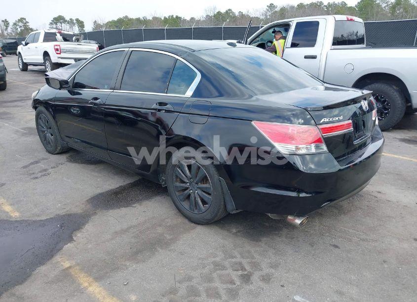 Photo 3 of 2011 Honda Accord 3.5 EX-L (VIN 1HGCP3F84BA023576)