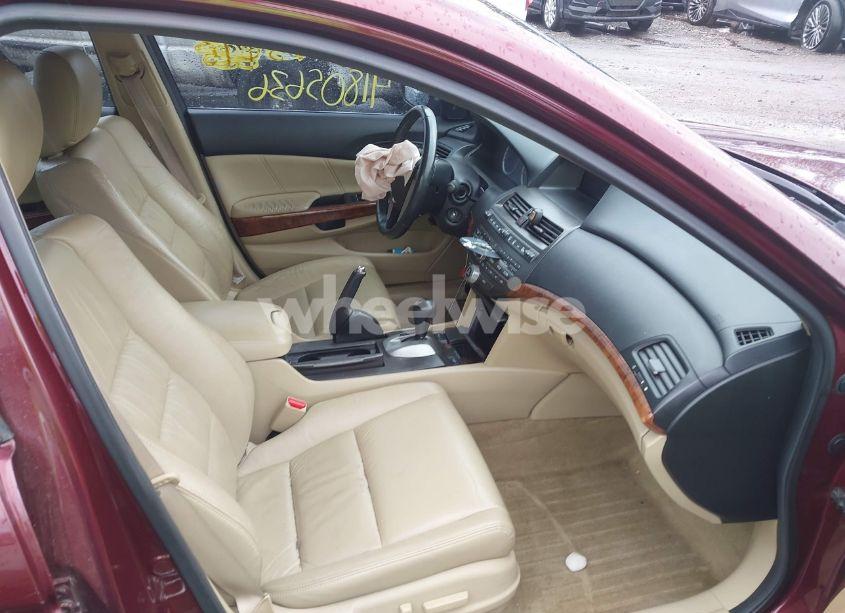 Photo 5 of 2011 Honda Accord 3.5 EX-L (VIN 1HGCP3F84BA032181)