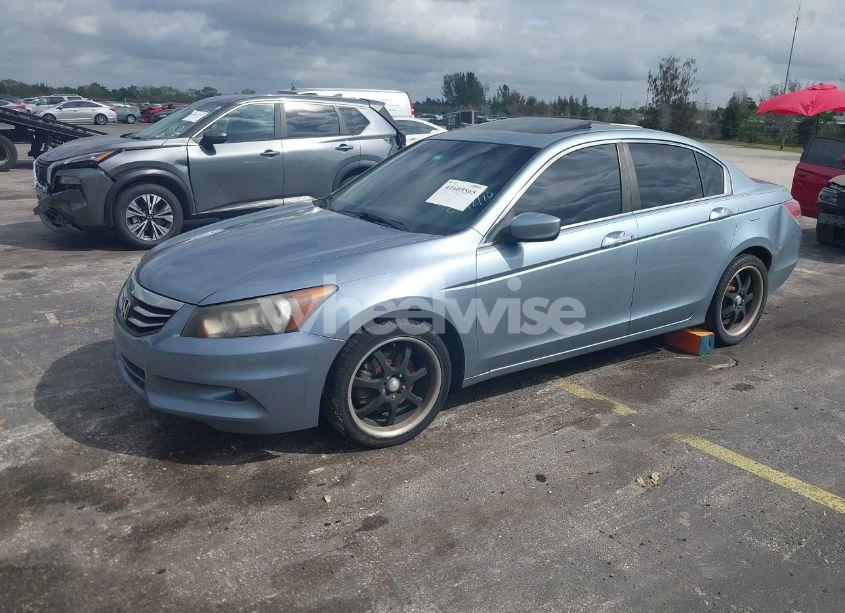 Photo 2 of 2012 Honda Accord 3.5 EX-L (VIN 1HGCP3F84CA015642)