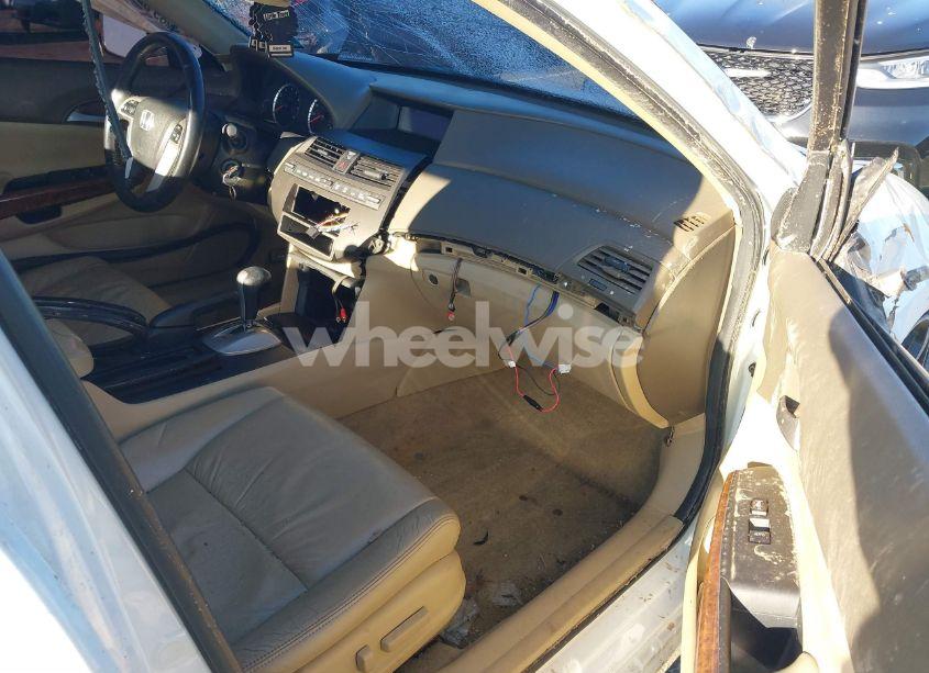 Photo 5 of 2010 Honda Accord 3.5 EX-L (VIN 1HGCP3F85AA001942)