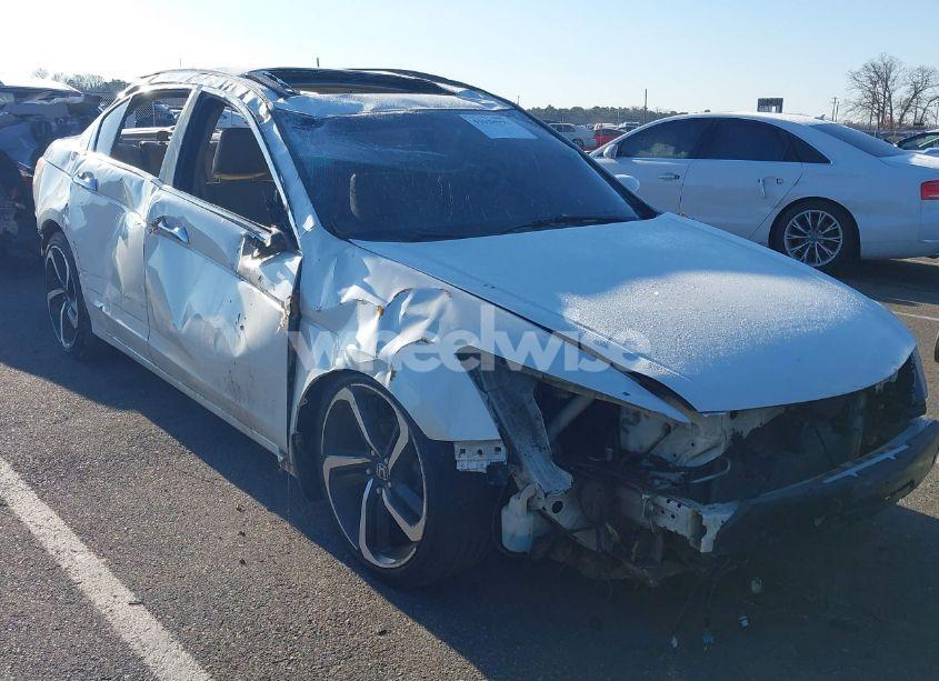 Photo 6 of 2010 Honda Accord 3.5 EX-L (VIN 1HGCP3F85AA001942)