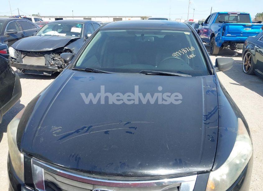 Photo 6 of 2010 Honda Accord 3.5 EX-L (VIN 1HGCP3F85AA003531)