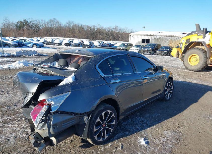 Photo 4 of 2010 Honda Accord 3.5 EX-L (VIN 1HGCP3F85AA012570)