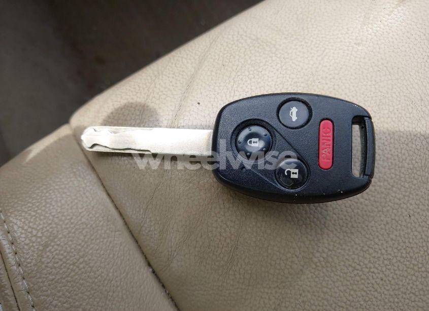 Photo 11 of 2010 Honda Accord 3.5 EX-L (VIN 1HGCP3F85AA016912)