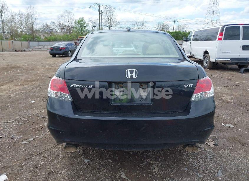 Photo 17 of 2010 Honda Accord 3.5 EX-L (VIN 1HGCP3F85AA016912)