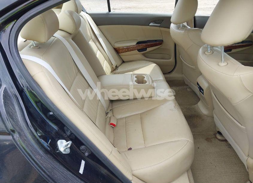 Photo 8 of 2010 Honda Accord 3.5 EX-L (VIN 1HGCP3F85AA016912)