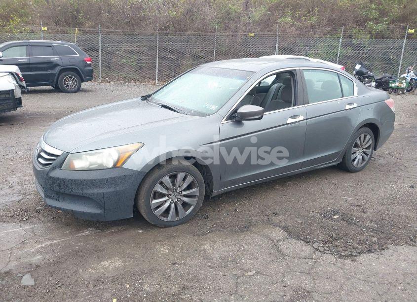 Photo 2 of 2011 Honda Accord 3.5 EX-L (VIN 1HGCP3F85BA000159)