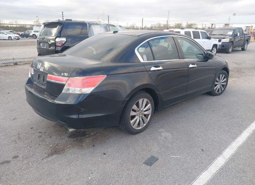 Photo 4 of 2011 Honda Accord 3.5 EX-L (VIN 1HGCP3F85BA017186)