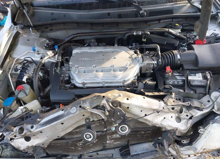 Photo 10 of 2011 Honda Accord 3.5 EX-L (VIN 1HGCP3F85BA017351)