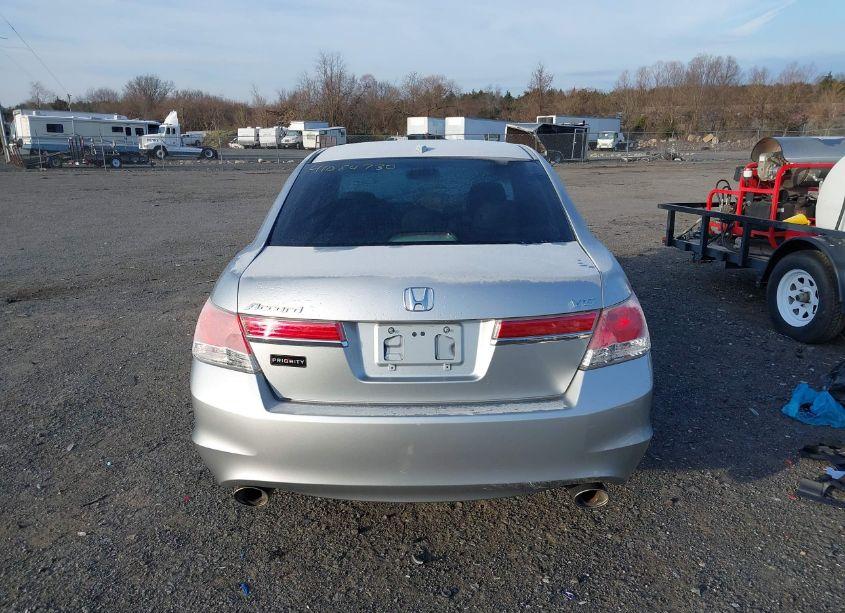 Photo 17 of 2011 Honda Accord 3.5 EX-L (VIN 1HGCP3F85BA017351)