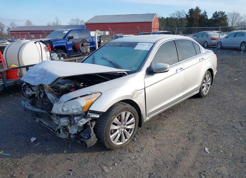 Photo 2 of 2011 Honda Accord 3.5 EX-L (VIN 1HGCP3F85BA017351)