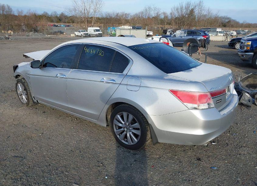 Photo 3 of 2011 Honda Accord 3.5 EX-L (VIN 1HGCP3F85BA017351)