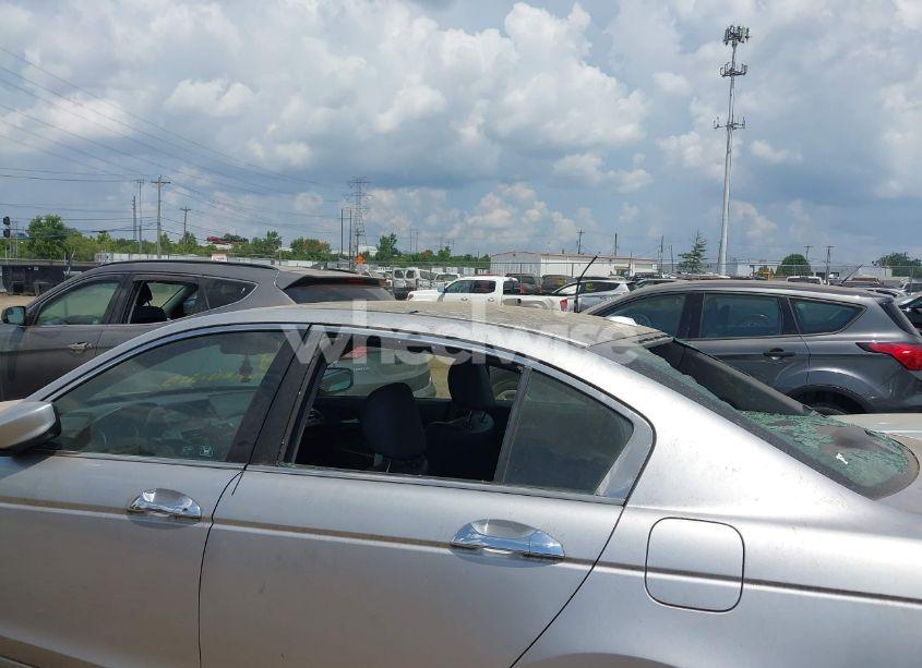 Photo 18 of 2011 Honda Accord 3.5 EX-L (VIN 1HGCP3F85BA022789)