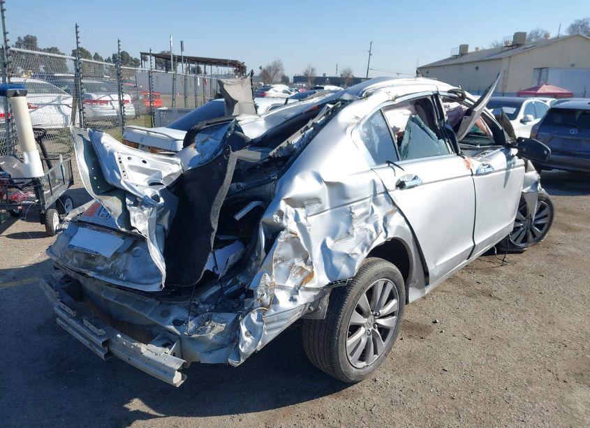 Photo 4 of 2012 Honda Accord 3.5 EX-L (VIN 1HGCP3F85CA000440)