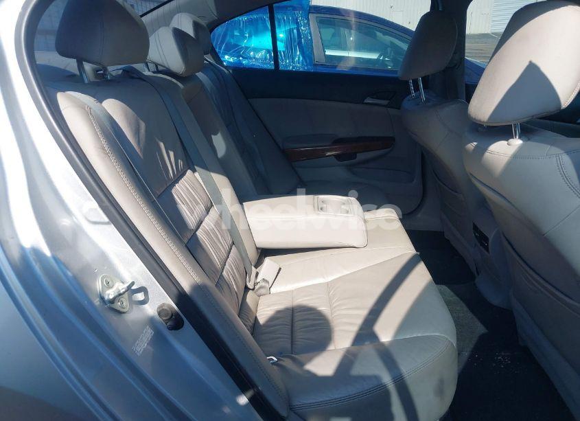 Photo 8 of 2012 Honda Accord 3.5 EX-L (VIN 1HGCP3F85CA018145)