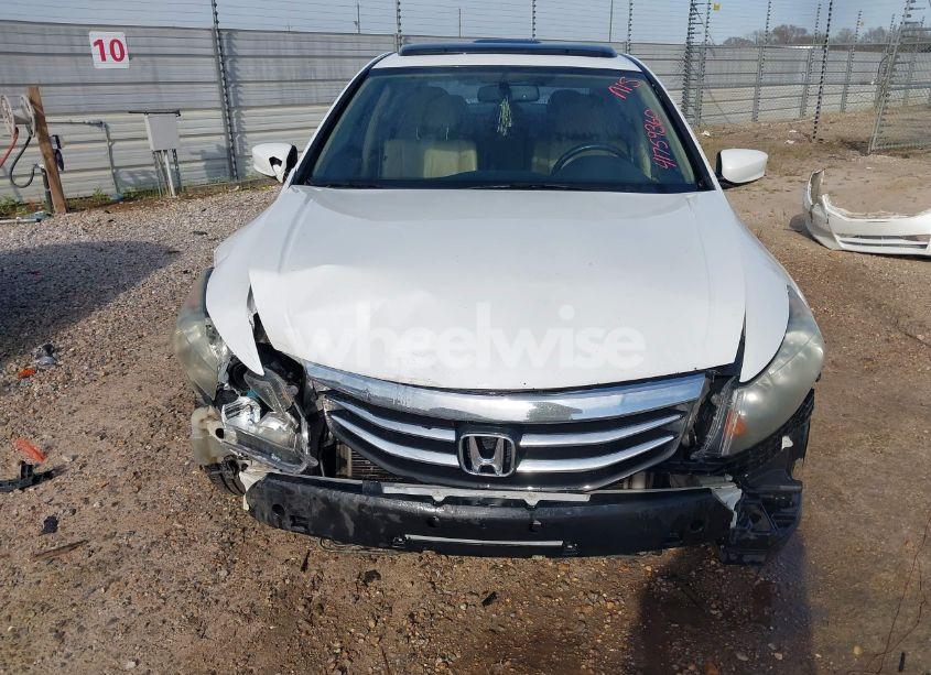 Photo 13 of 2012 Honda Accord SDN (VIN 1HGCP3F85CA023720)