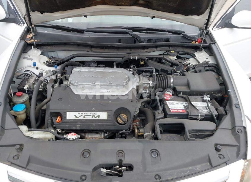 Photo 10 of 2012 Honda Accord SDN (VIN 1HGCP3F85CA029467)