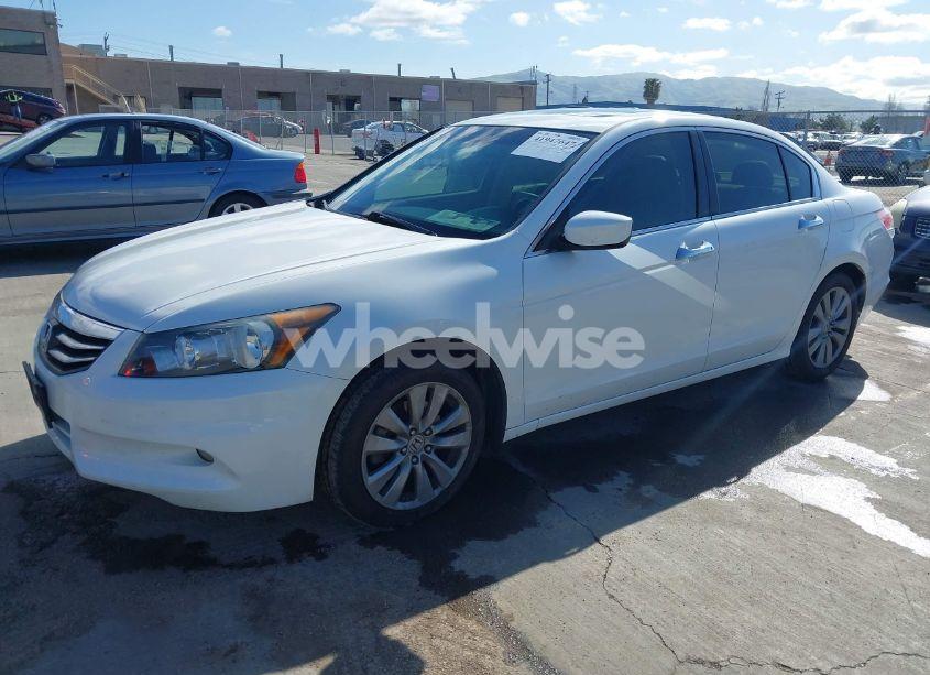 Photo 2 of 2012 Honda Accord 3.5 EX-L (VIN 1HGCP3F85CA033356)