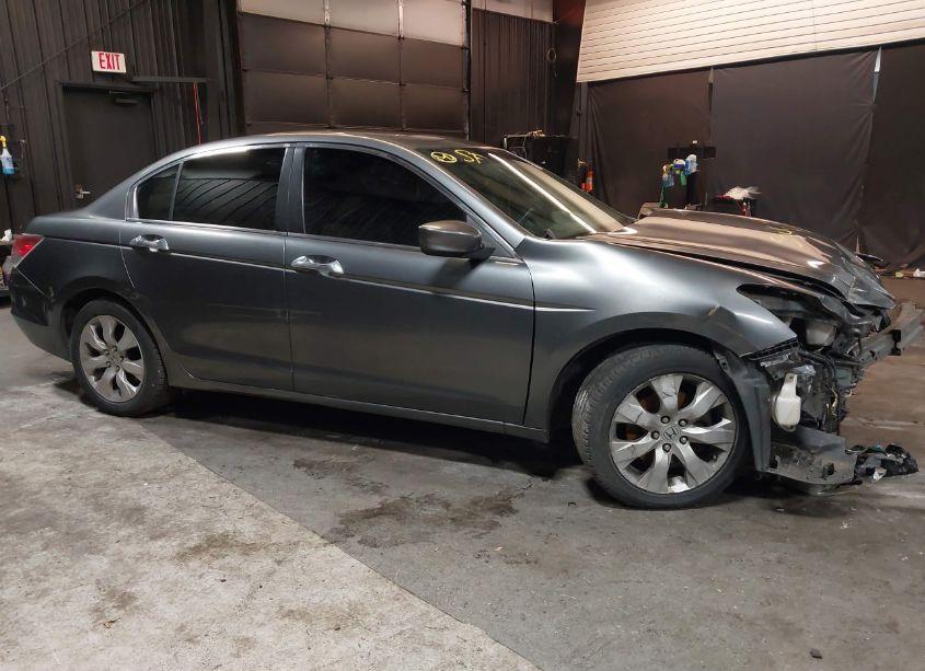 2010 Honda Accord 3.5 EX-L (VIN 1HGCP3F86AA027126) main photo