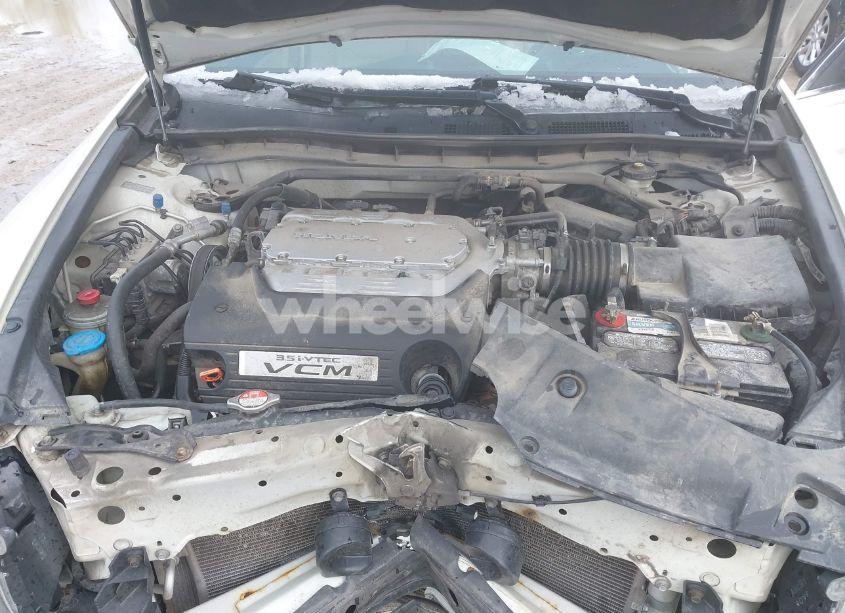 Photo 10 of 2011 Honda Accord 3.5 EX-L (VIN 1HGCP3F86BA005595)