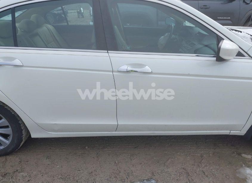 Photo 14 of 2011 Honda Accord 3.5 EX-L (VIN 1HGCP3F86BA005595)