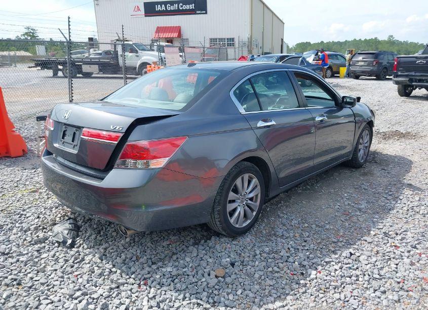 Photo 4 of 2011 Honda Accord 3.5 EX-L (VIN 1HGCP3F86BA010005)