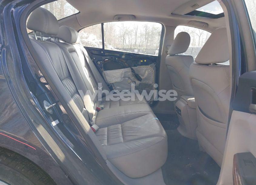 Photo 8 of 2011 Honda Accord 3.5 EX-L (VIN 1HGCP3F86BA010411)