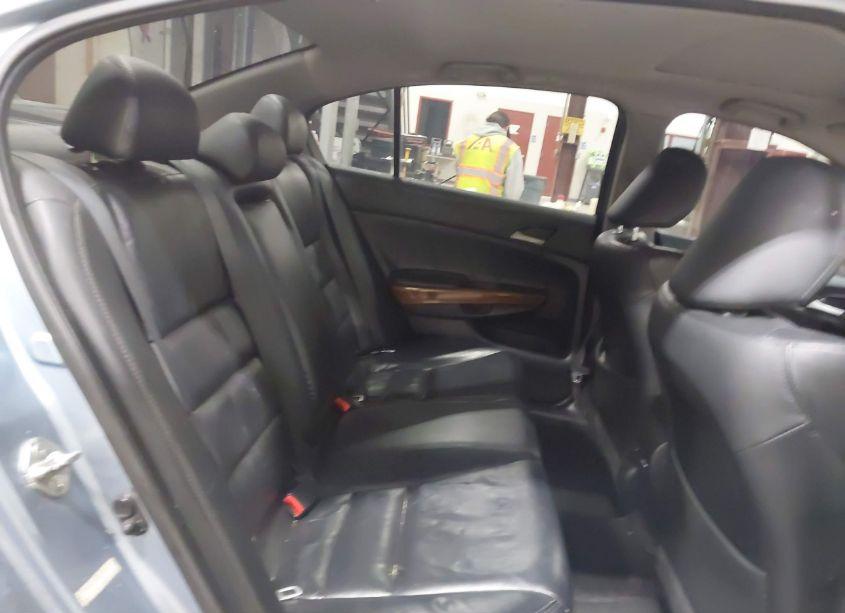 Photo 8 of 2011 Honda Accord 3.5 EX-L (VIN 1HGCP3F86BA014409)