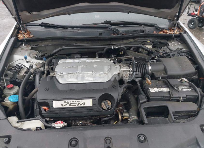 Photo 10 of 2011 Honda Accord 3.5 EX-L (VIN 1HGCP3F86BA015723)