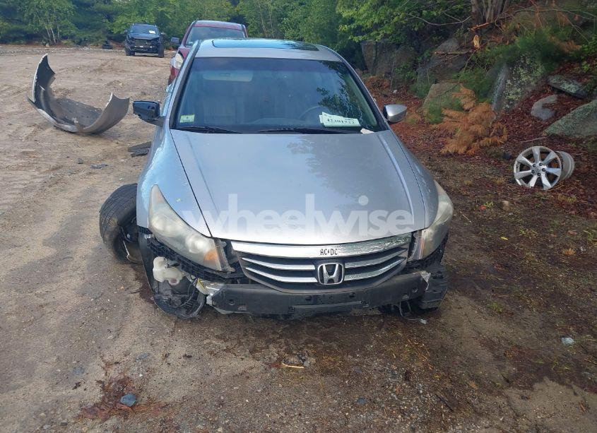 Photo 13 of 2011 Honda Accord 3.5 EX-L (VIN 1HGCP3F86BA025944)