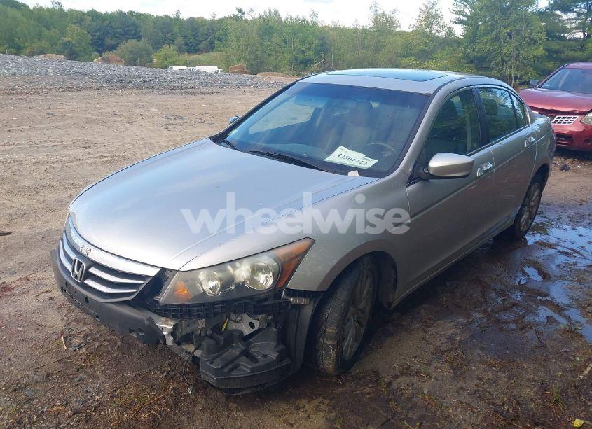 Photo 2 of 2011 Honda Accord 3.5 EX-L (VIN 1HGCP3F86BA025944)
