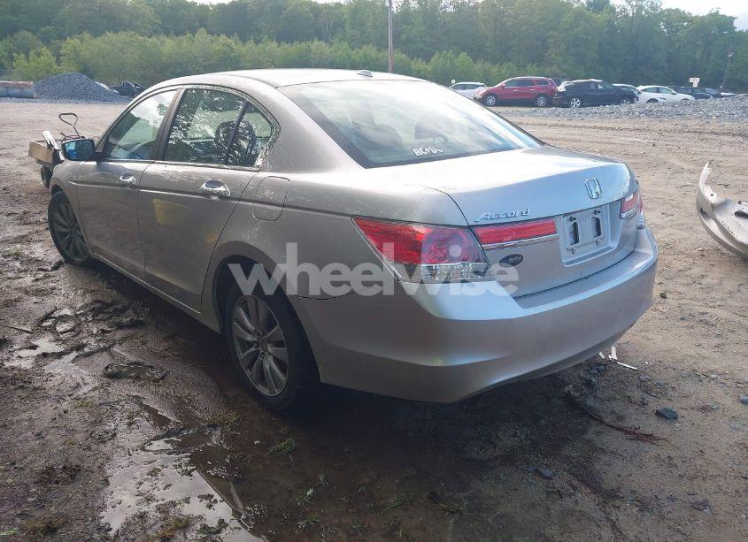 Photo 3 of 2011 Honda Accord 3.5 EX-L (VIN 1HGCP3F86BA025944)