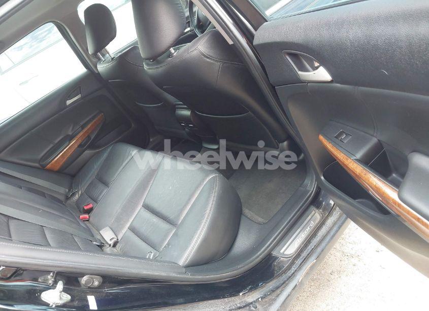 Photo 8 of 2012 Honda Accord 3.5 EX-L (VIN 1HGCP3F86CA030319)