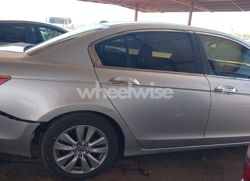 Photo 13 of 2012 Honda Accord 3.5 EX-L (VIN 1HGCP3F86CA034080)