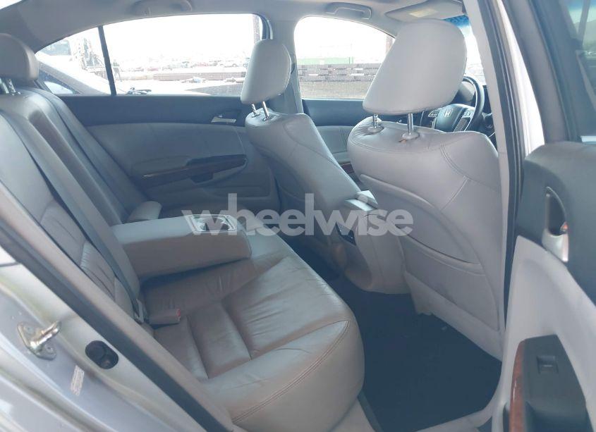 Photo 8 of 2012 Honda Accord 3.5 EX-L (VIN 1HGCP3F86CA034080)